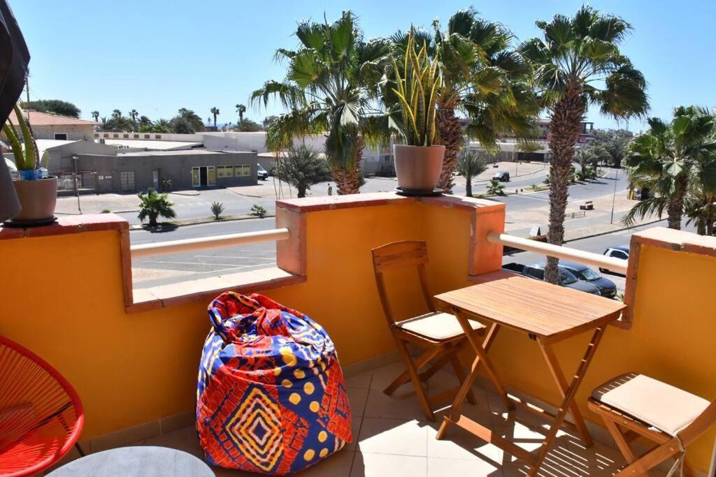 Kyaala Djadsal Moradias Pool&Sea Santa Maria Exterior foto